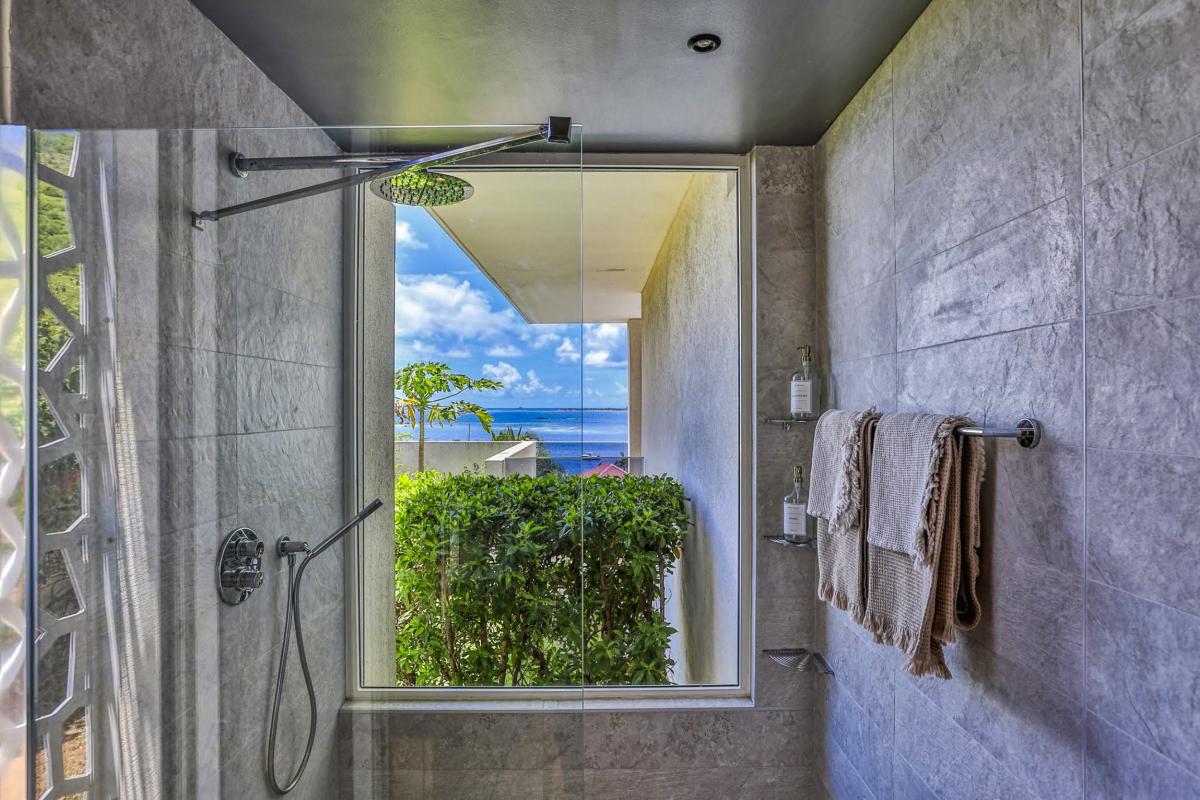 28 Villa à louer piscine vue mer Cul de Sac Saint Martin_sdb 1